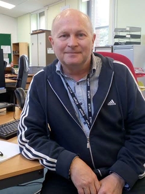 Mr Keith Whitton